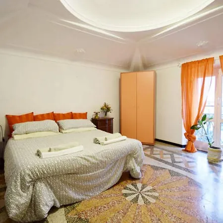 Via Fiume Apartment Genoa